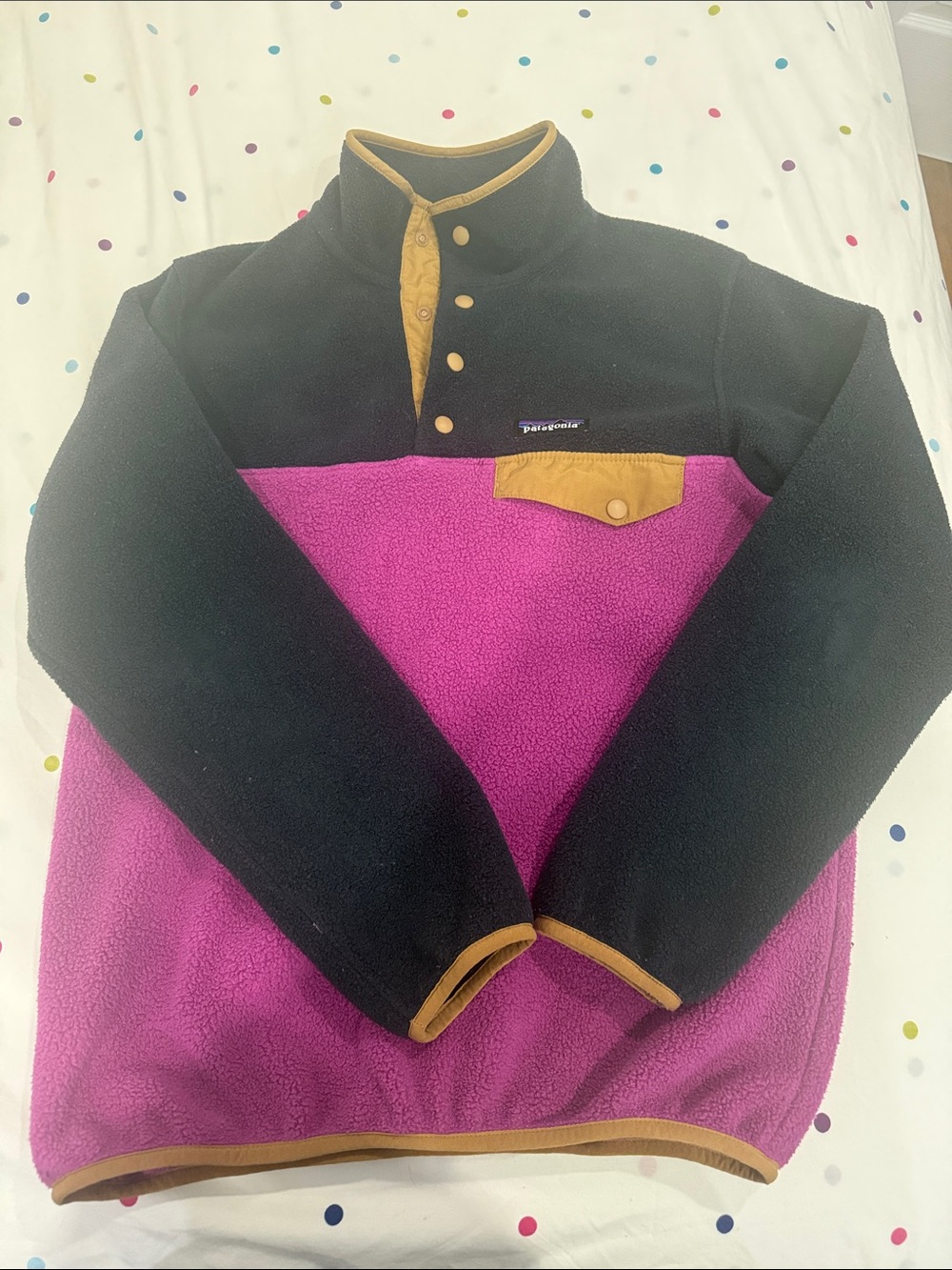Women’s Patagonia Synchilla Fleece Pullover - Black/Purple